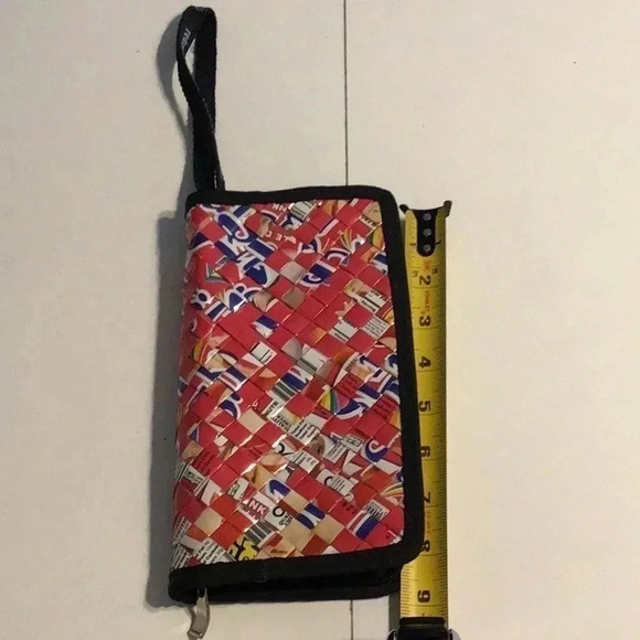 Half the Sky Rebagz Wristlet Recycled Juice Box - Picture 7 of 8